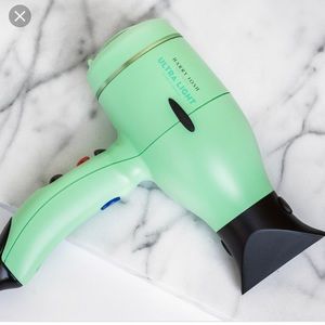 NWOT Harry Josh Pro Tools Ultra light hairdryer